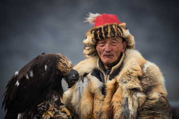 Беркутчи / Монголия, охотник с беркутом.
Еще их ( они сами себя ) называют беркутчи.
© https://phototravel.pro/phototravel2023/

