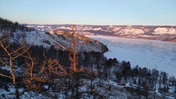 Рассвет на Байкале. / Байкал.