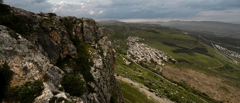 Арбель / Вид на Нижнюю Галилею и Гланские высоты.Израиль