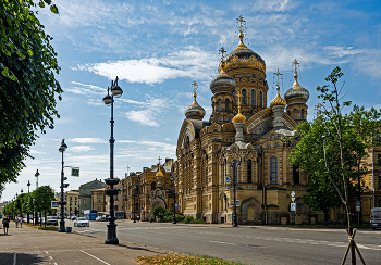 Успенская церковь / ***