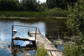 Пустой причал. / ...