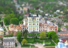 эти маленькие провинциальные городки... / Кременец. Церковь преображения господня.
Вид с Замковой горы.