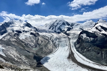 Летом в горах / Alps