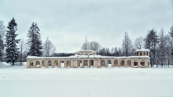 Зимняя Гатчина. Павильон &quot;Птичник&quot; в Гатчинском парке. / Январь 2022.