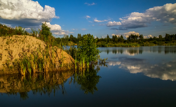 Лес, озеро, облака # 02 / 22 июля 2023 года. Восток Подмосковья, Дрезна.