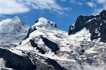 Летом в горах / Alps.