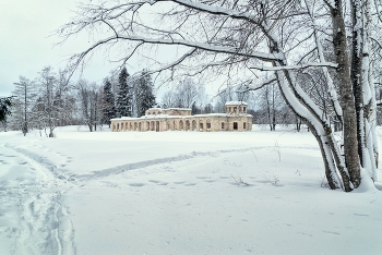 Зимняя Гатчина. Павильон &quot;Птичник&quot; в Гатчинском парке. / Январь 2022.