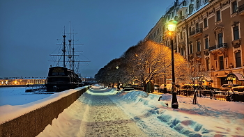 Кронверкская набережная / Санкт-Петербург