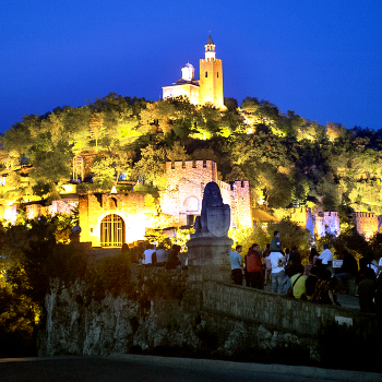Крепость Царевец - Болгария / Город и деревня