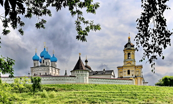 Высоцкий монастырь в Серпухове / ***