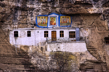 "Иконостас" / Крым. Бахчисарай, Свято-Успенский монастырь