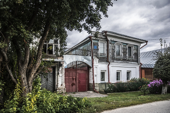 Домик- старичок. / Городец