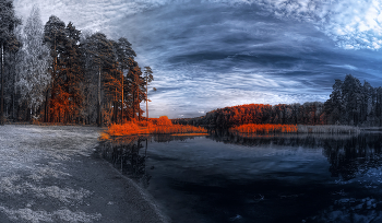 Прощался день теплым вечером / Вечер осеннего дня на лесном озере.
Инфракрасная съемка.
IR630.
