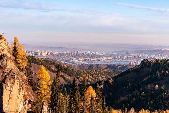 Красноярск с высоты. / Красноярский край.