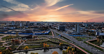 Закат над городом. / Вид на г. Минск с 22 этажа.