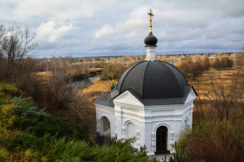 осенние зарисовки / осень, Киржач, надкладезная часовня Благовещенского монастыря