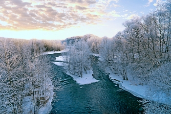Река Кшень / Утро красит нежным светом....