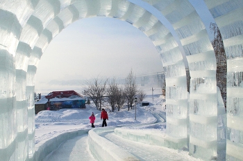 ледяной городок / На набережной