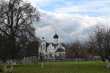 &nbsp; / осень, храм