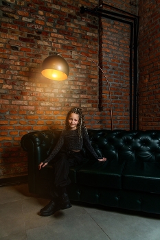 Валерия / модель Валерия Телицына
причёска Елена Телицына
фотостудия «Moonlight»