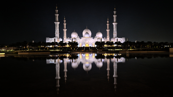 Тысяча и одна ночь / Мечеть шейха Заида в Абу Даби