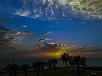 Закат / Закат на средиземном море.