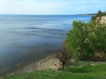 река Волга в Ерзовском поселении (Волгоградская область) / ***