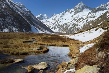 Весна в горах Кавказа / Узункол