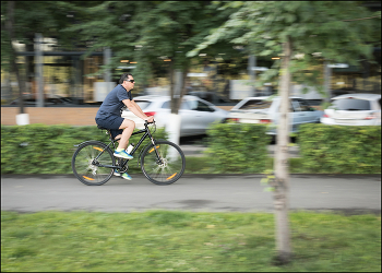 Велосипедист (Флешмоб) / Снято с использованием проводки, Набережная Томи, Кемерово