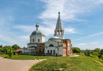 Собор Троицы Живоначальной в Серпухове. / ***