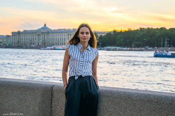 Белые ночи Санкт-Петербурга. Адмиралтейская набережная. / Портретная фотосъёмка Санкт-Петербург