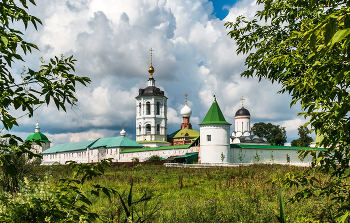 Николо-Пешношский монастырь. / ***