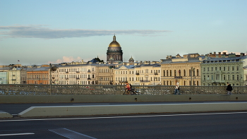 На мосту / ***