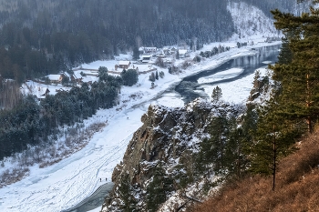 Начало ледостава / Лед на реке Мана