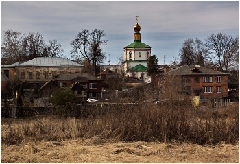 Старый апрель в городе С. / Весенний сюжет старого Серпухова. 2019год.