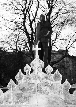 Отто Куусинен / ***