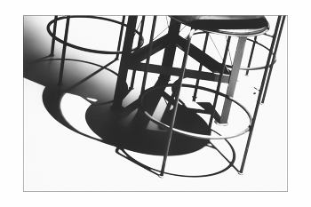 Свет и тени №1 / барные стулья