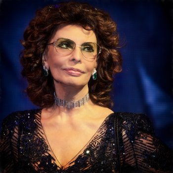 Sophia Loren / Москва, апрель 2014, мероприятие Harmony в ГУМе с участием Софи Лорен