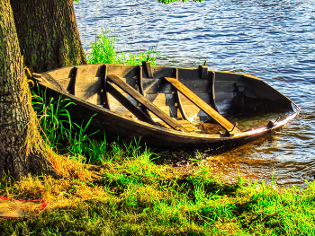   / Strängnäs - barca - Suècia