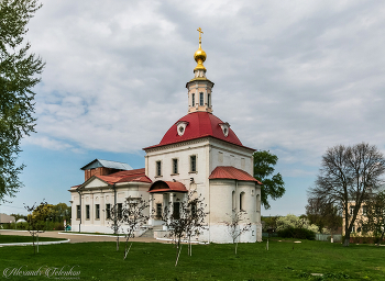 Церковь Воскресения Словущего, что в Крепости, в Коломне. / ***