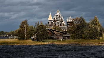 Карельская осень / о.Кижи.