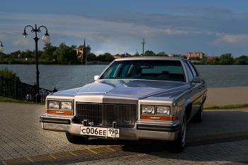 Old car / ***