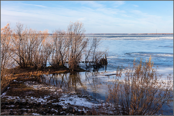Солнечный октябрь. / Архангельск. Северная Двина. Октябрь.