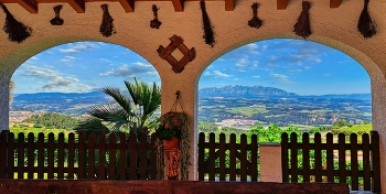  / Subirats - caves Llopart (Montserrat al fons) - Alt Penedès