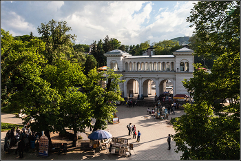 Летний Кисловодск. / Кисловодск. Июнь. Нарзанная галерея.