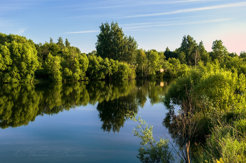 Тихий вечер / У воды