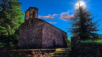 &nbsp; / Castellar de N'Hug - ermita de Sant Vicenç de Rus - Bergadà