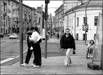 ...... Городское ..... / уличный кадр