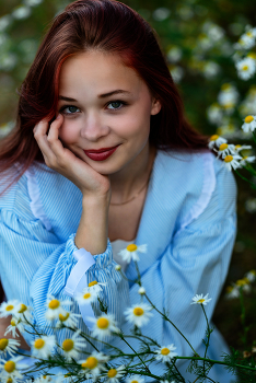Портрет в ромашках / модель Ангелина Табакова