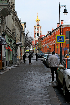 Петровка / Улица Петровка в Москве. Февраль 2024.